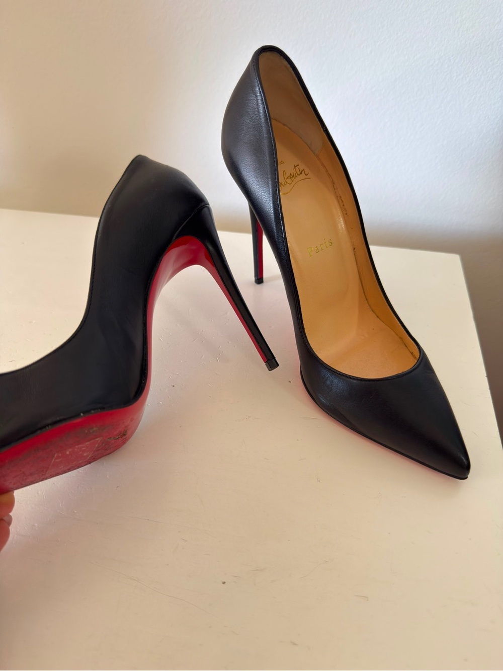 Christian Louboutin Black Pointed-Toe Leather Pumps - Picture 4 of 6